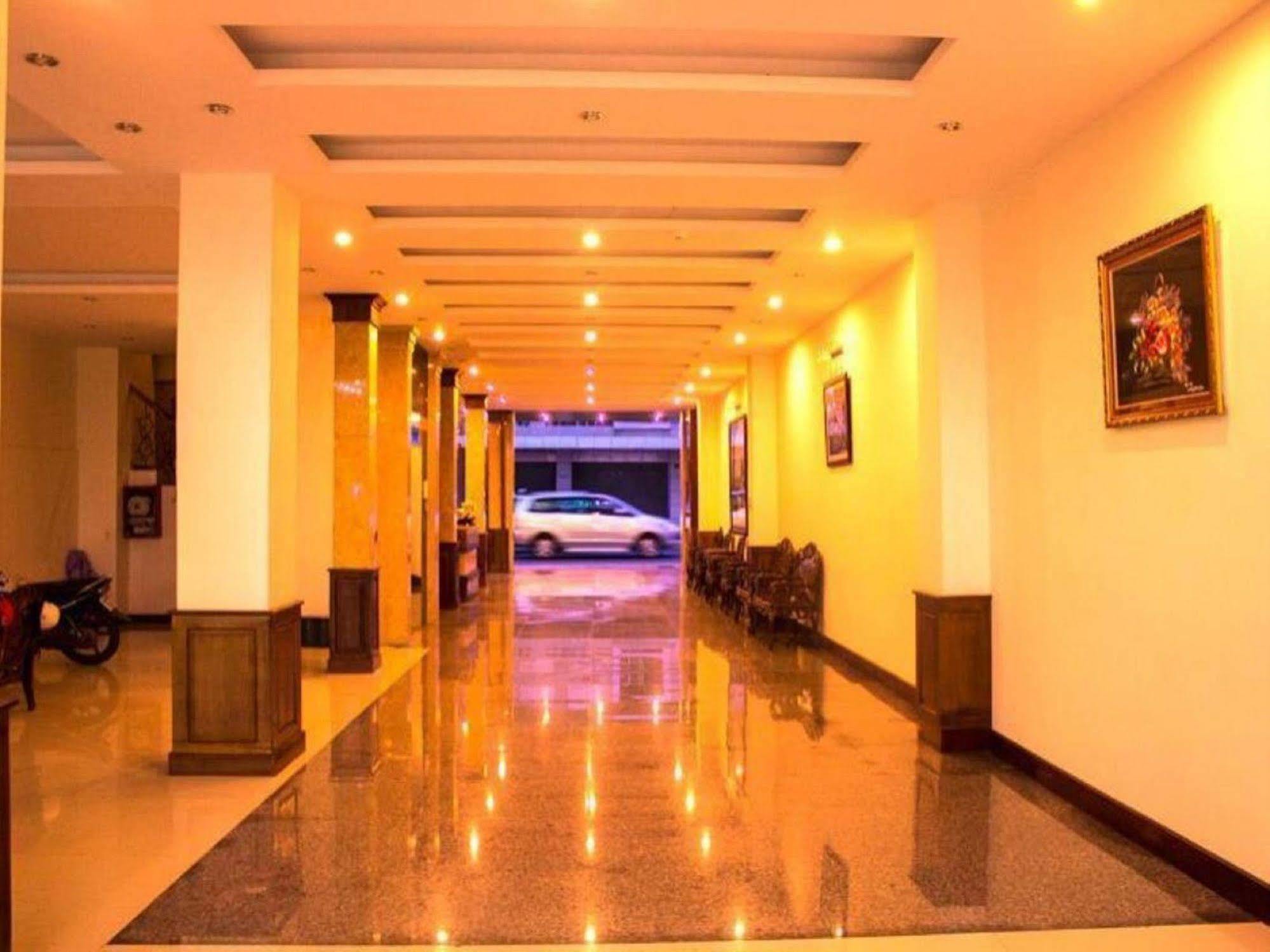 Sen Vang Hotel Da Lat Exterior foto